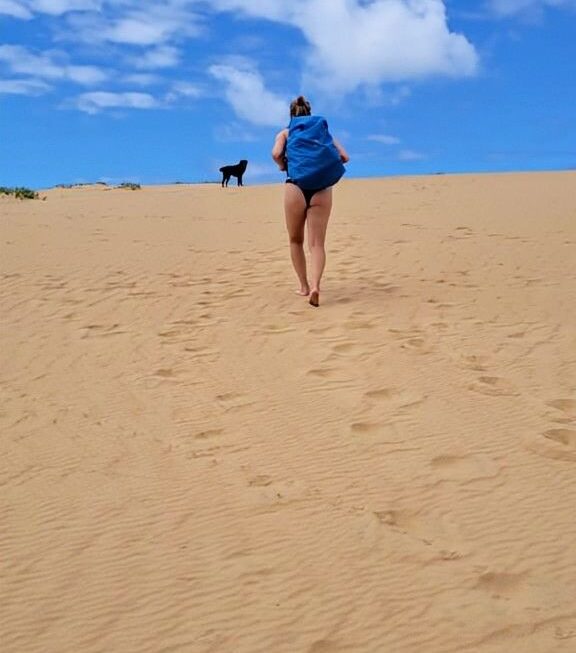 Wanderung im Bikini
